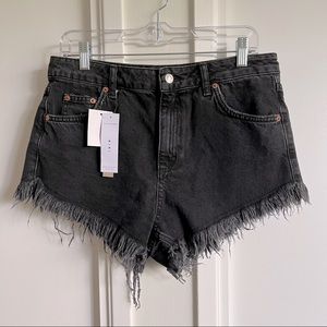 NWT Topshop Kiri High Waisted High Leg Dark Gray Denim Shorts